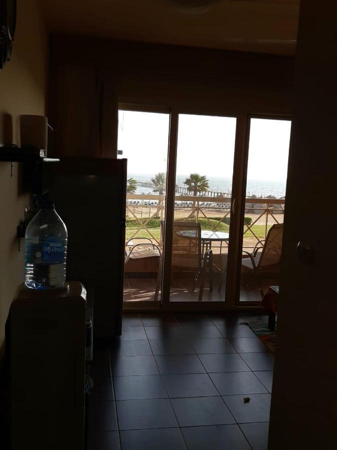Seaview Chalets In Porto South Beach - Families Only Ain Sukhna Exterior photo