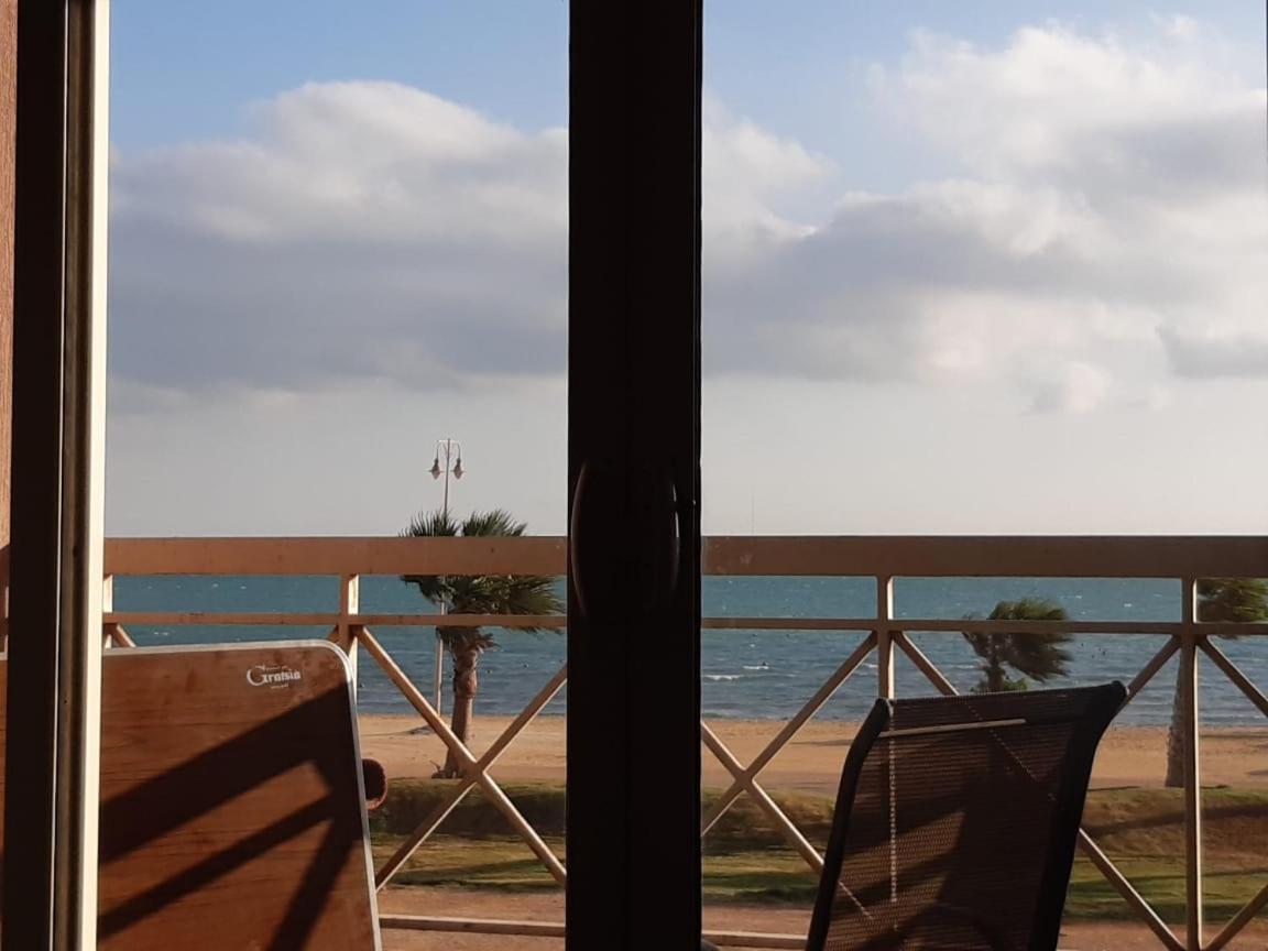 Seaview Chalets In Porto South Beach - Families Only Ain Sukhna Exterior photo